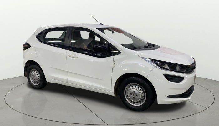 2021 Tata ALTROZ XM DIESEL, Diesel, Manual, 31,485 km, Right Front Diagonal