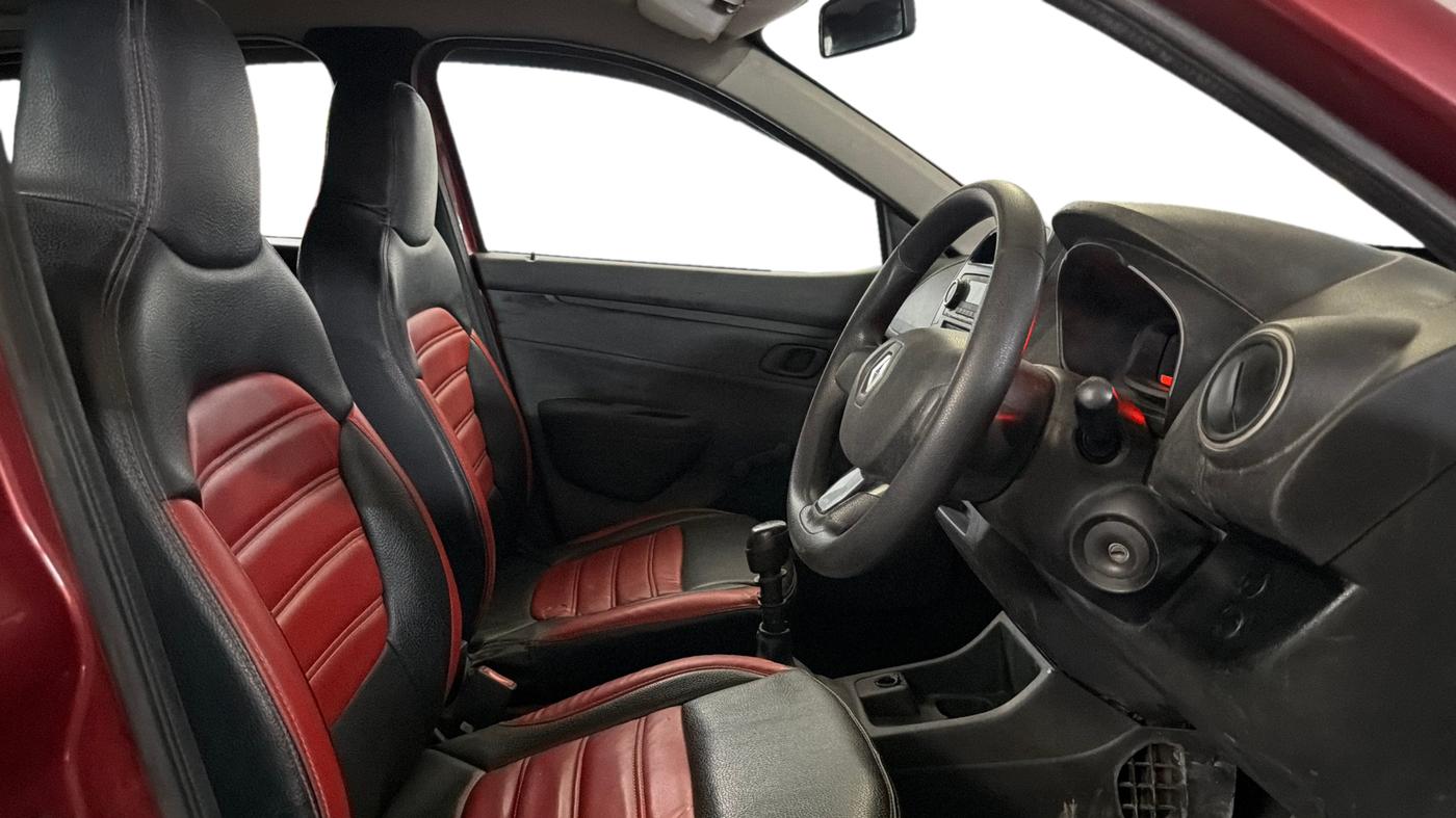 2018 Renault Kwid RXL 1.0, CNG, Manual, 49,487 km, Right Side Front Door Cabin