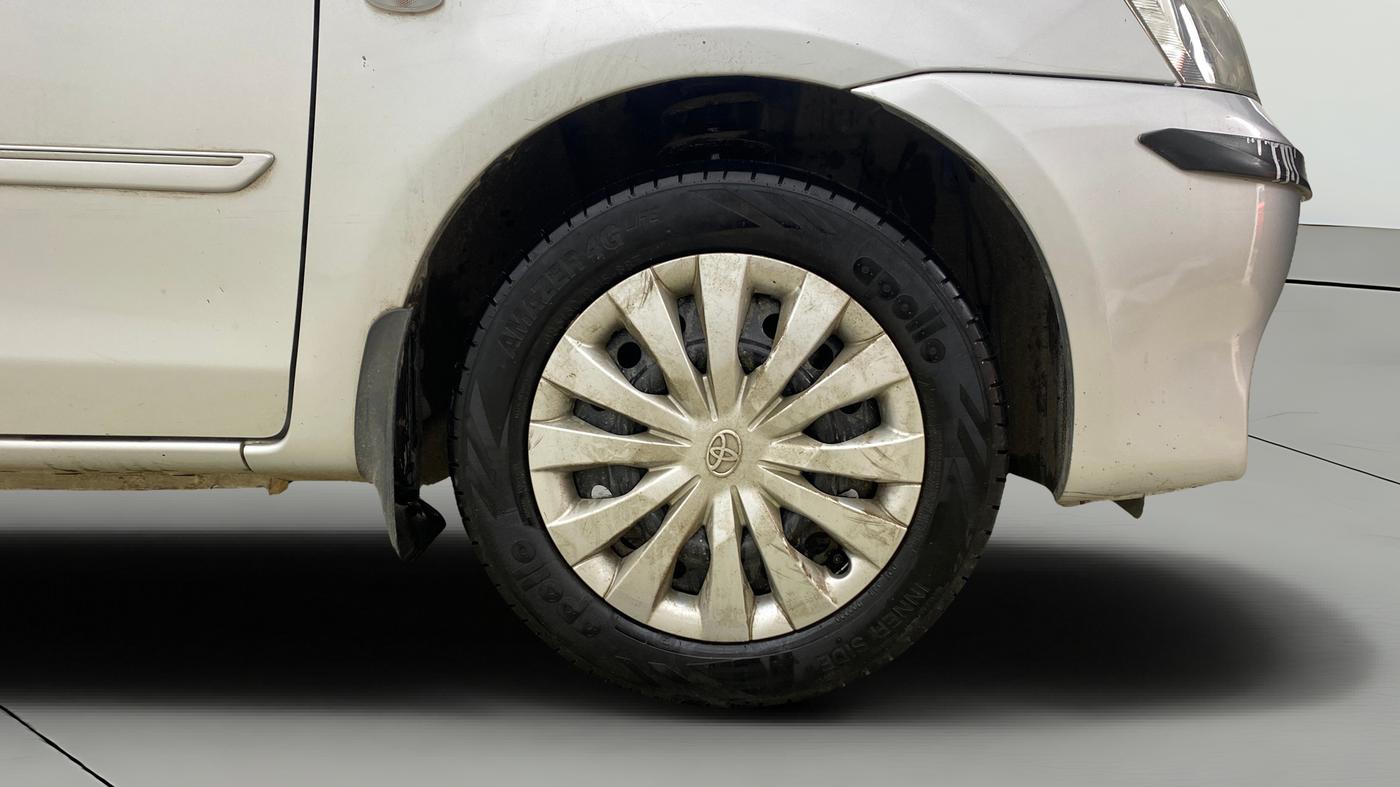 2013 Toyota Etios G, Petrol, Manual, 9,179 km, Right Front Wheel