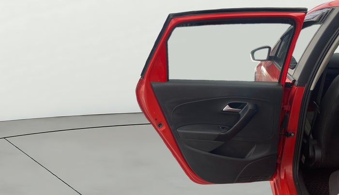 2018 Volkswagen Polo HIGHLINE PLUS 1.5 16 ALLOY, Diesel, Manual, 1,46,052 km, LHS Rear Door