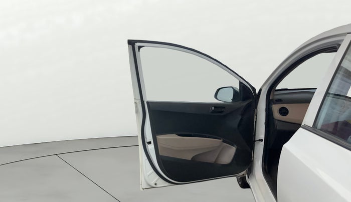 2018 Hyundai Grand i10 MAGNA 1.2 KAPPA VTVT, Petrol, Manual, 42,228 km, LHS Front Door