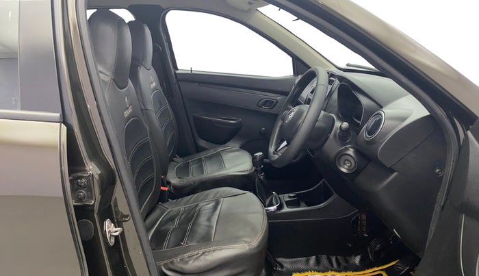 2018 Renault Kwid RXL 1.0, Petrol, Manual, 79,786 km, Right Side Front Door Cabin