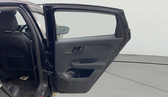 2022 Tata ALTROZ XZ PLUS PETROL DARK EDITION, Petrol, Manual, 80,230 km, RHS Rear Door