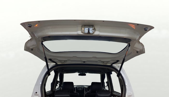 2015 Maruti Wagon R 1.0 VXI, Petrol, Manual, 80,814 km, Boot Door Open