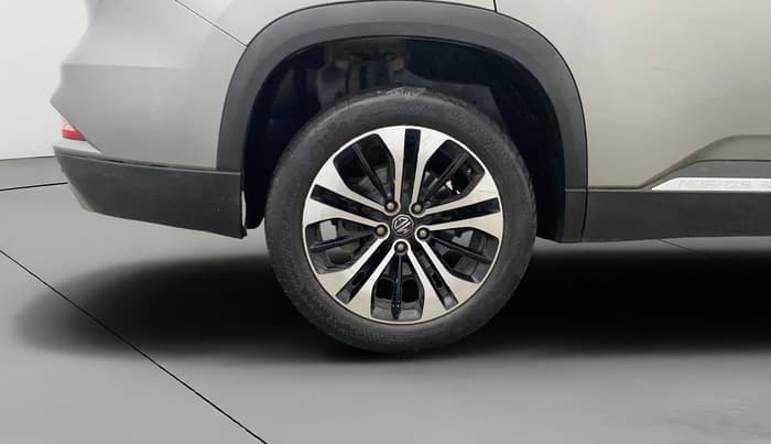 2021 MG HECTOR PLUS SMART 2.0 DIESEL TURBO MT 7-STR, Diesel, Manual, 87,830 km, Right Rear Wheel