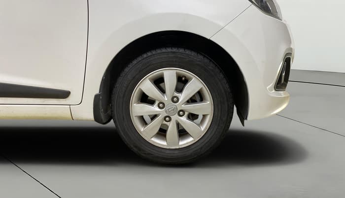 2016 Hyundai Xcent SX 1.2, Petrol, Manual, 46,903 km, Right Front Wheel