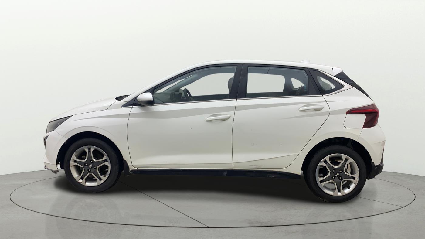 2023 Hyundai NEW I20 SPORTZ 1.2 MT, Petrol, Manual, 26,355 km, Left Side