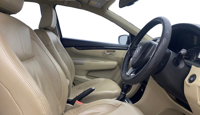 2017 Maruti Ciaz ALPHA  AT 1.4  PETROL, Petrol, Automatic, 1,04,416 km, Right Side Front Door Cabin