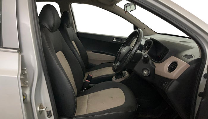 2015 Hyundai Grand i10 SPORTZ 1.2 KAPPA VTVT, Petrol, Manual, 37,696 km, Right Side Front Door Cabin