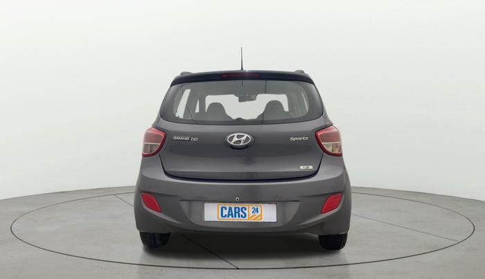 2016 Hyundai Grand i10 SPORTZ 1.2 KAPPA VTVT, Petrol, Manual, 44,611 km, Back/Rear