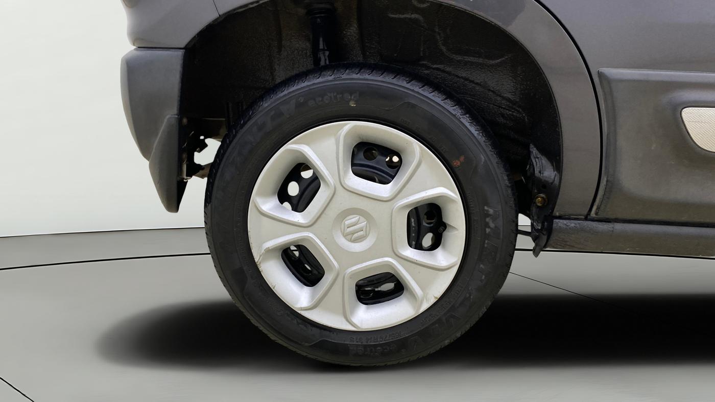 2021 Maruti S PRESSO VXI, Petrol, Manual, 42,072 km, Right Rear Wheel