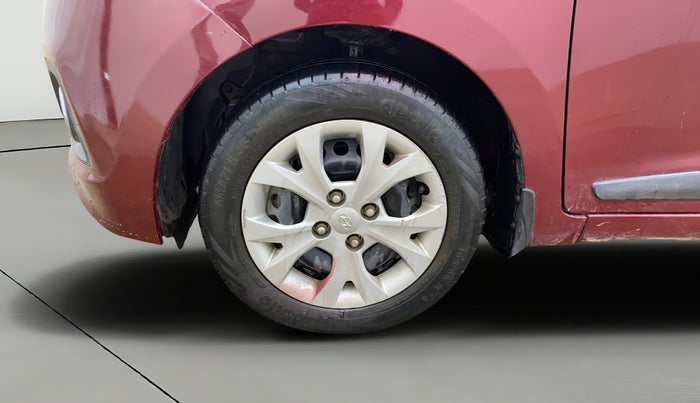 2014 Hyundai Grand i10 SPORTZ 1.2 KAPPA VTVT, Petrol, Manual, 65,360 km, Left Front Wheel