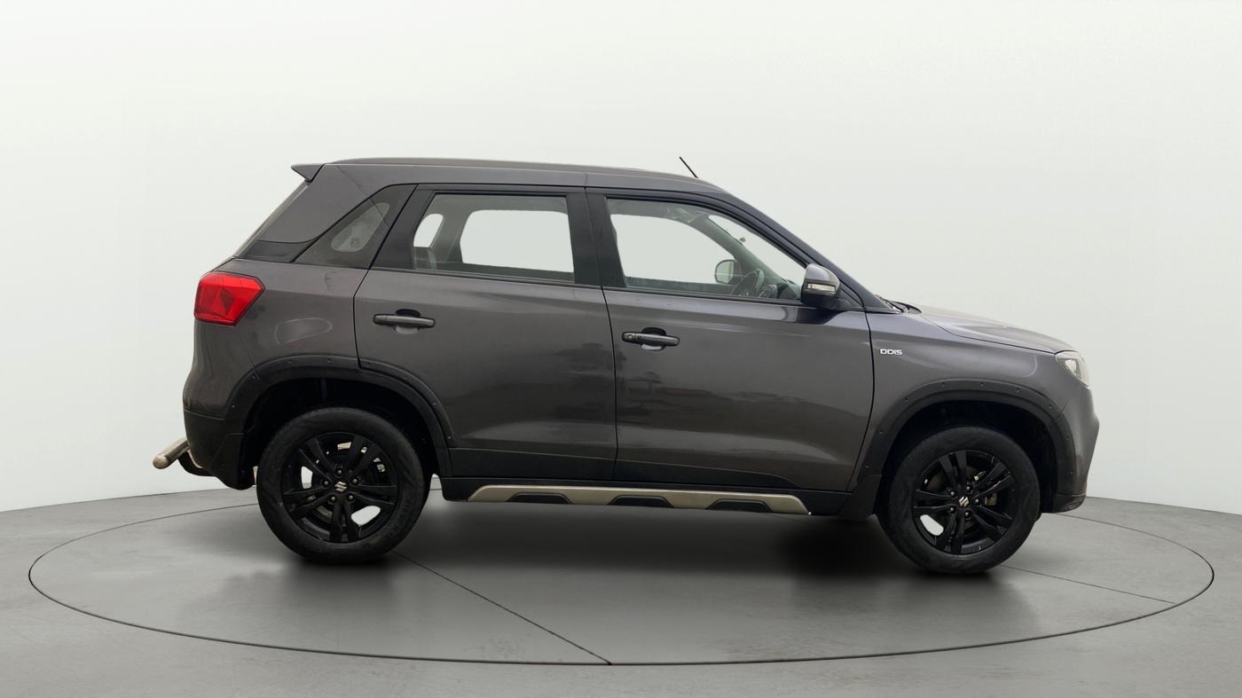2018 Maruti Vitara Brezza ZDI PLUS AMT, Diesel, Automatic, 87,020 km, Right Side View