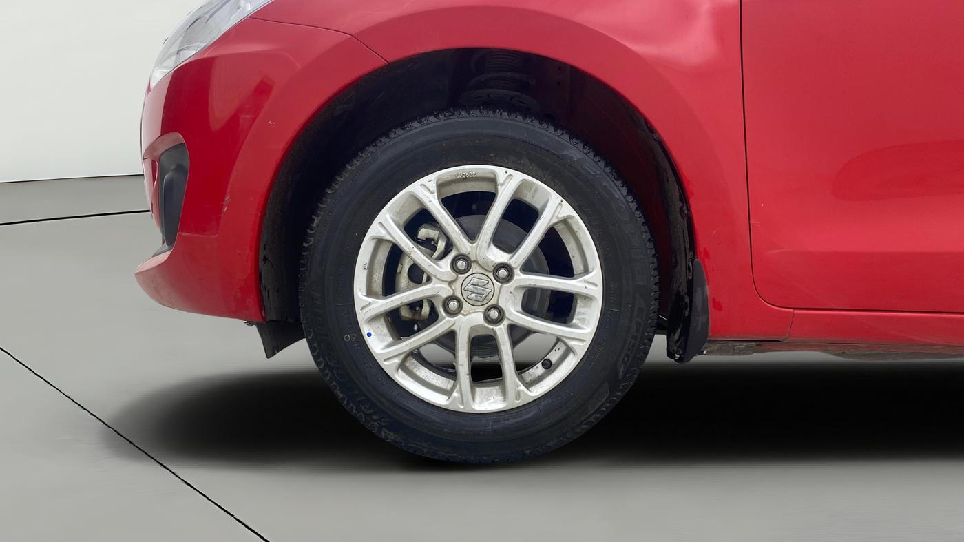 2023 Maruti Swift ZXI CNG, CNG, Manual, 28,512 km, Left Front Wheel