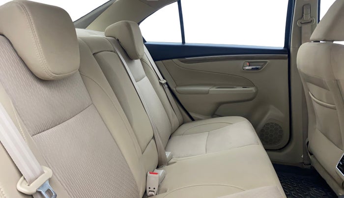 2022 Maruti Ciaz ZETA 1.5 SHVS MT PETROL, Petrol, Manual, 43,844 km, Right Side Rear Door Cabin