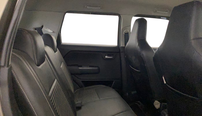 2019 Maruti New Wagon-R VXI 1.2, Petrol, Manual, 22,908 km, Right Side Rear Door Cabin