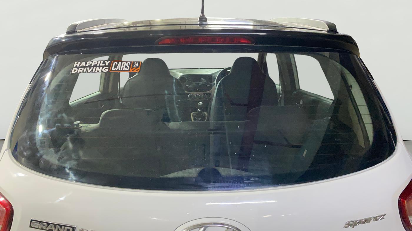 2016 Hyundai Grand i10 SPORTZ 1.2 KAPPA VTVT, Petrol, Manual, 67,042 km, Rear Windshield