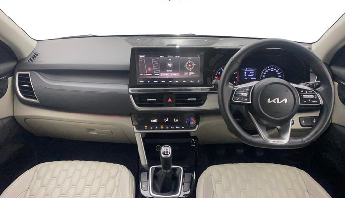 2023 KIA SELTOS HTX PETROL 1.5, Petrol, Manual, 30,582 km, Dashboard