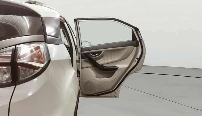 2020 Tata NEXON XZ PLUS PETROL, Petrol, Manual, 71,389 km, RHS Rear Door