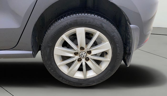 2015 Volkswagen Polo HIGHLINE1.5L, Diesel, Manual, 88,284 km, Left Rear Wheel