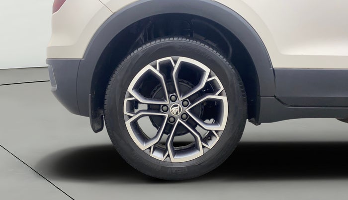2023 Skoda KUSHAQ STYLE 1.0L TSI MT, Petrol, Manual, 37,039 km, Right Rear Wheel