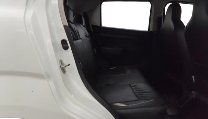 2021 Maruti S PRESSO VXI CNG, CNG, Manual, 95,131 km, Right Side Rear Door Cabin