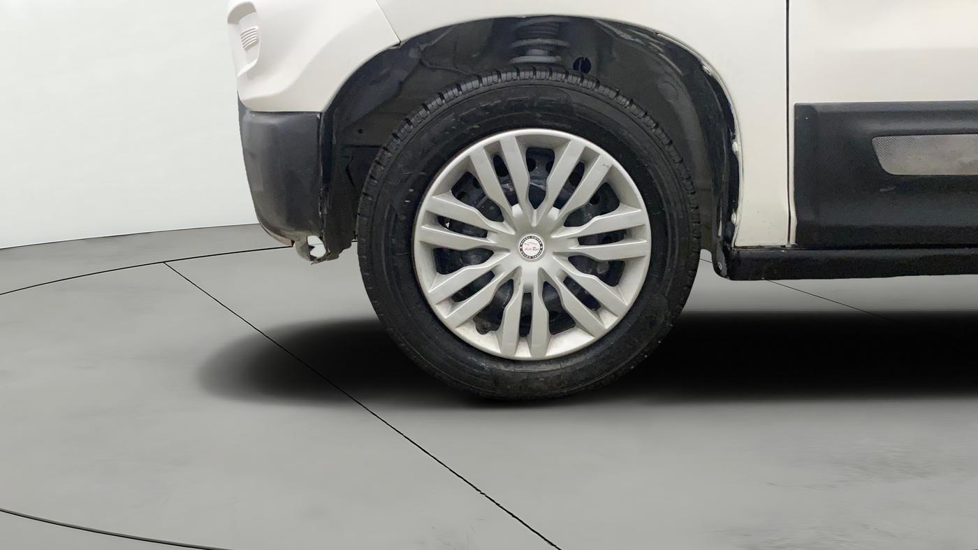 2019 Maruti S PRESSO VXI+, Petrol, Manual, 68,687 km, Left Front Wheel