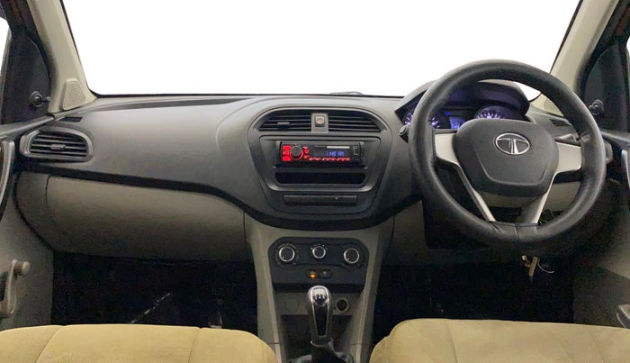 2017 Tata Tiago XE PETROL, Petrol, Manual, 99,366 km, Dashboard