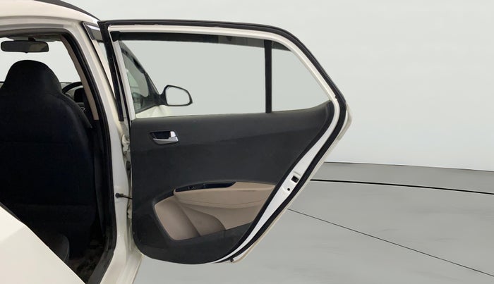 2017 Hyundai Grand i10 SPORTZ (O) 1.2 KAPPA VTVT, Petrol, Manual, 47,150 km, RHS Rear Door