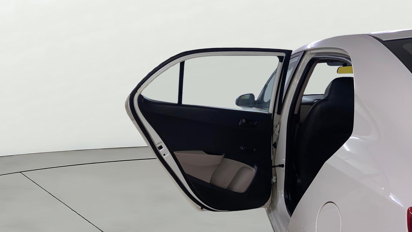 2015 Hyundai Xcent BASE 1.2, CNG, Manual, 72,734 km, LHS Rear Door