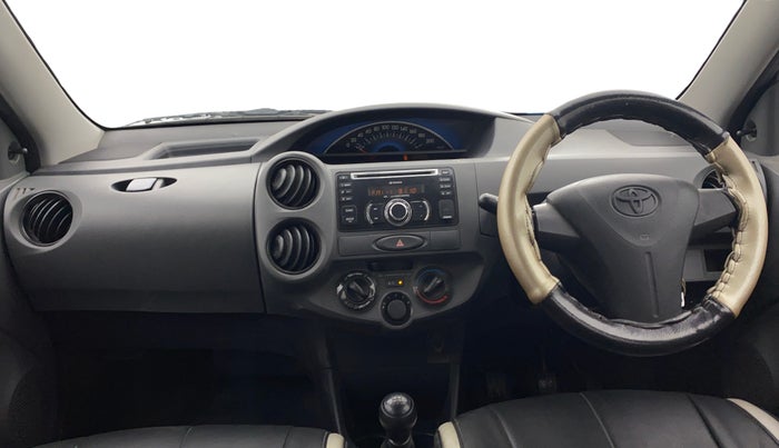 2013 Toyota Etios Liva G, Petrol, Manual, 76,853 km, Dashboard