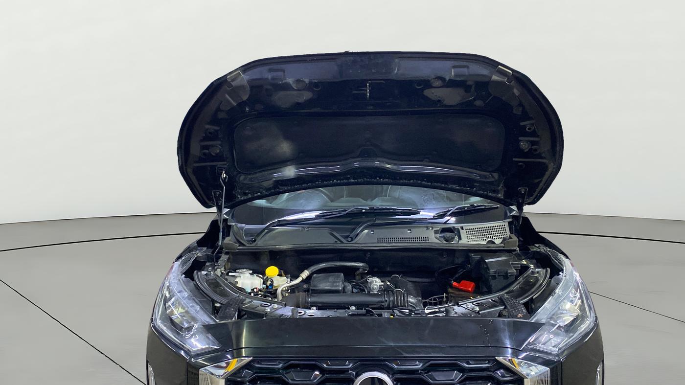 2025 Nissan MAGNITE N-Connecta B4D 1.0 Petrol AMT, Petrol, Automatic, 10,645 km, Open Bonet