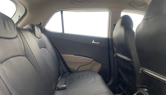 2019 Hyundai Grand i10 SPORTZ 1.2 KAPPA VTVT, Petrol, Manual, 45,169 km, Right Side Rear Door Cabin