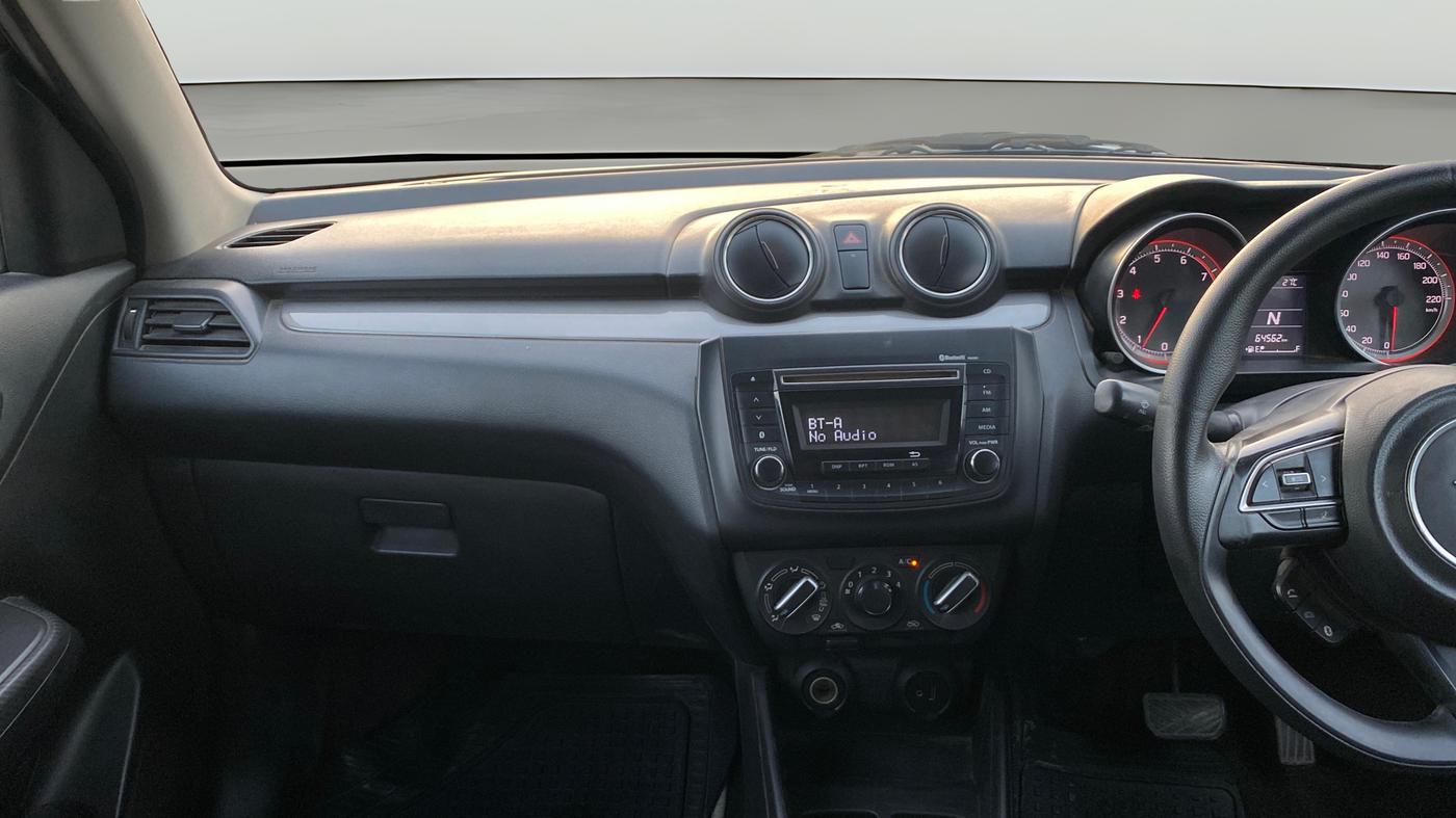 2019 Maruti Swift VXI AMT, Petrol, Automatic, 64,571 km, Air Conditioner