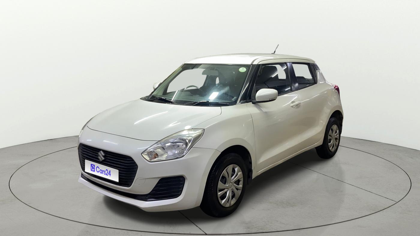 2019 Maruti Swift VXI AMT, Petrol, Automatic, 80,502 km, Left Front Diagonal