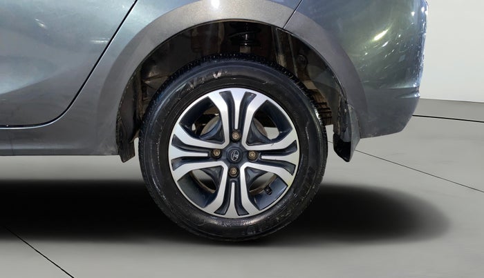 2024 Tata TIGOR XZ PLUS CNG, CNG, Manual, 25,960 km, Left Rear Wheel