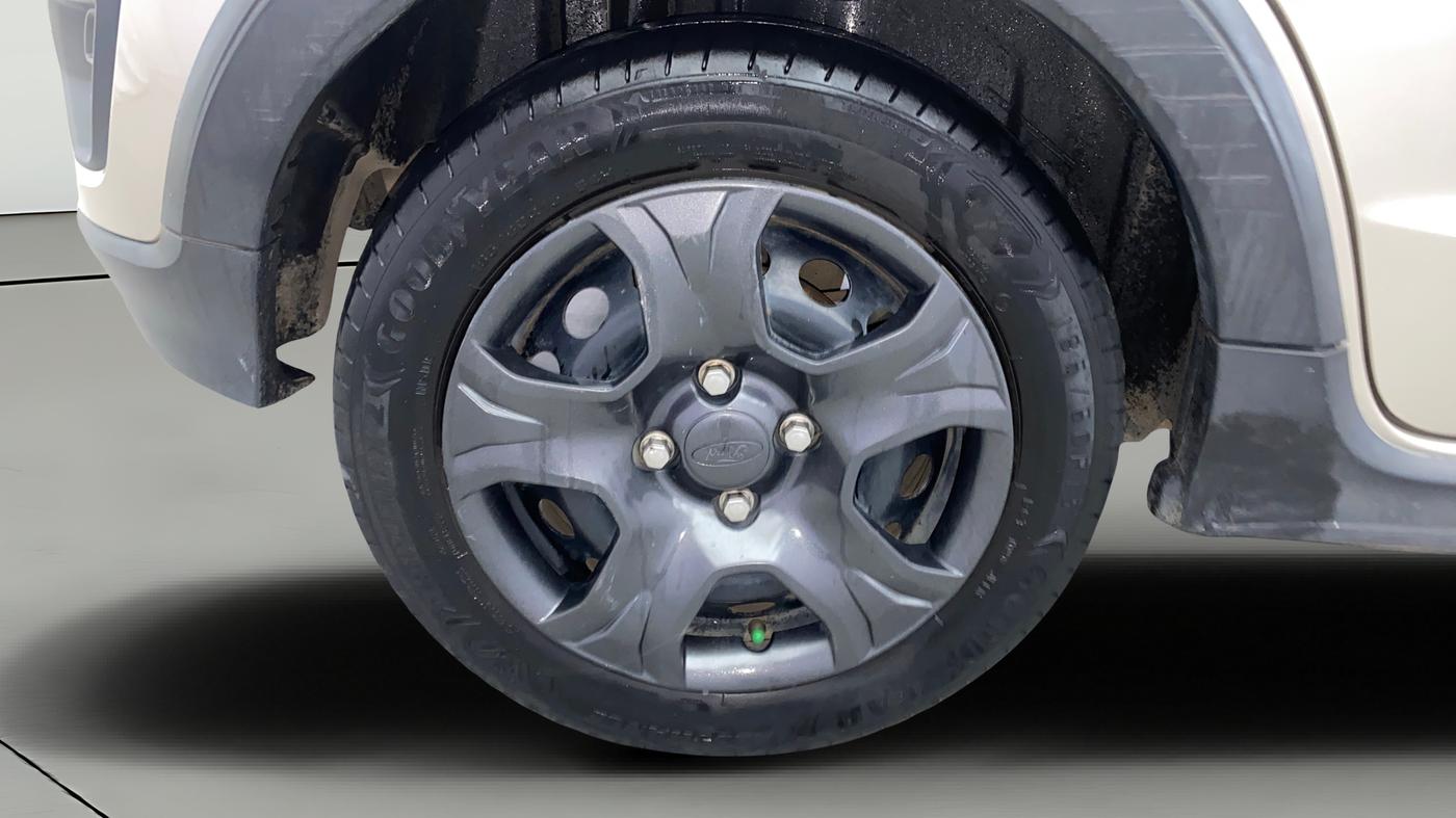 2019 Ford FREESTYLE TREND PLUS 1.2 PETROL, Petrol, Manual, 92,870 km, Right Rear Wheel