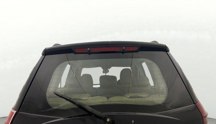 2015 Mahindra XUV500 W6, Diesel, Manual, 1,13,116 km, Rear Windshield