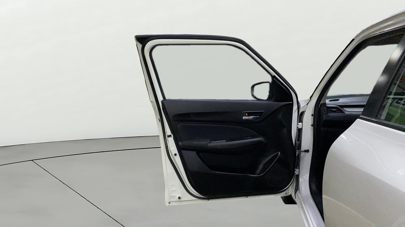 2020 Maruti Swift VXI, Petrol, Manual, 35,194 km, LHS Front Door