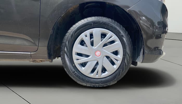 2022 Honda Amaze 1.2L I-VTEC S, Petrol, Manual, 35,120 km, Right Front Wheel