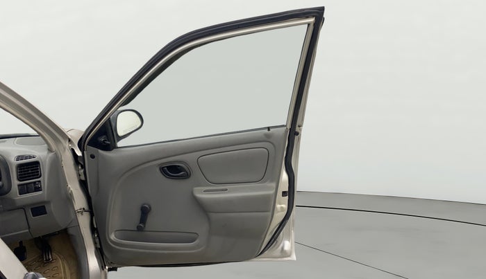 2013 Maruti Alto K10 LXI, Petrol, Manual, 63,092 km, RHS Front Door