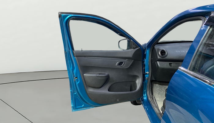 2025 Renault Kwid RXL(O) 1.0L AMT, Petrol, Automatic, 4,793 km, LHS Front Door