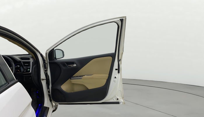 2016 Honda City 1.5L I-VTEC VX CVT, Petrol, Automatic, 1,04,189 km, RHS Front Door