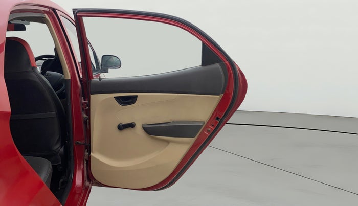 2014 Hyundai Eon ERA +, Petrol, Manual, 84,577 km, RHS Rear Door