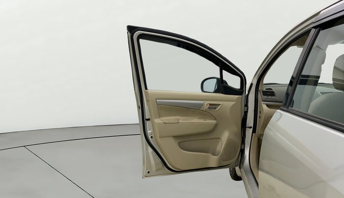 2017 Maruti Ertiga VXI, Petrol, Manual, 34,148 km, LHS Front Door