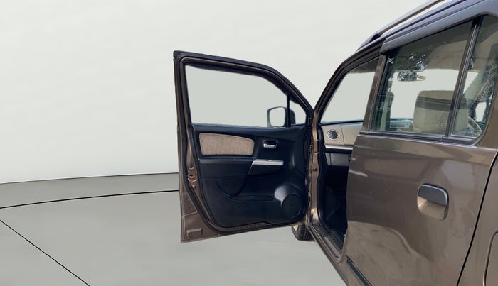 2016 Maruti Wagon R 1.0 VXI, Petrol, Manual, 1,13,290 km, LHS Front Door