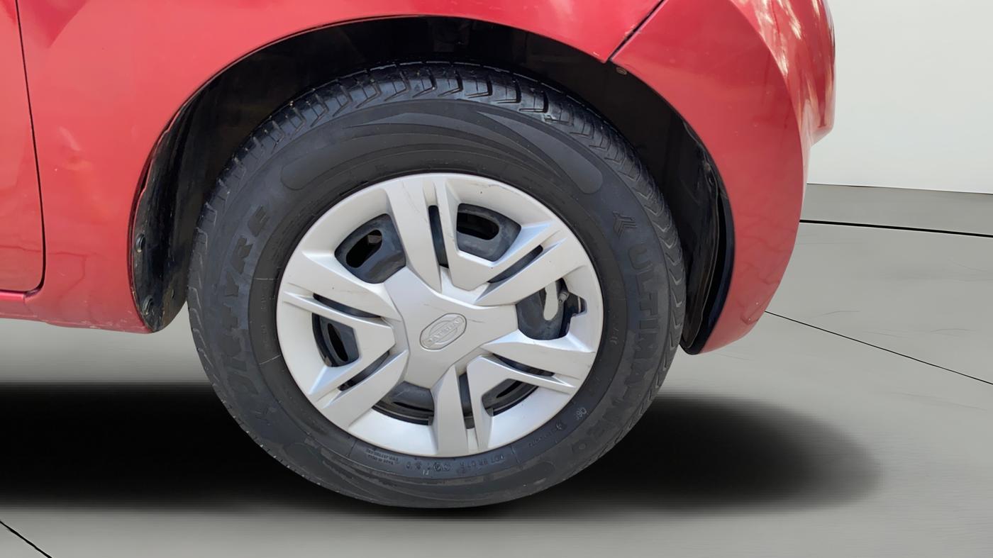 2018 Datsun Redi Go T(O) 1.0 AMT, Petrol, Automatic, 24,770 km, Right Front Wheel