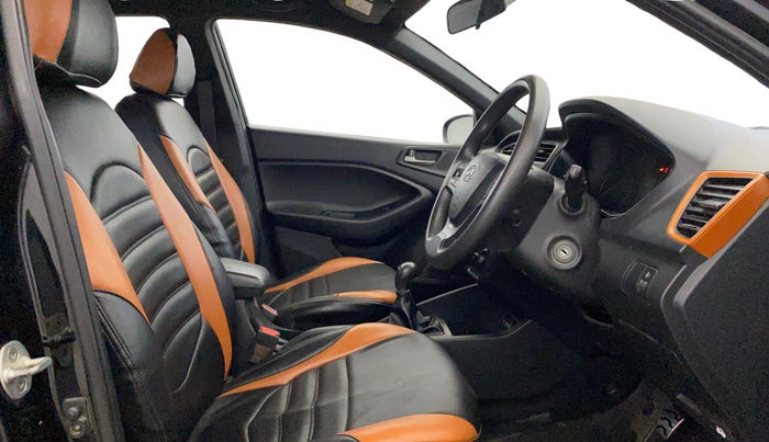 2017 Hyundai i20 Active 1.2 S, Petrol, Manual, 70,157 km, Right Side Front Door Cabin