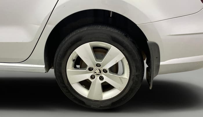 2021 Skoda Rapid AMBITION AT TSI, Petrol, Automatic, 1,11,308 km, Left Rear Wheel