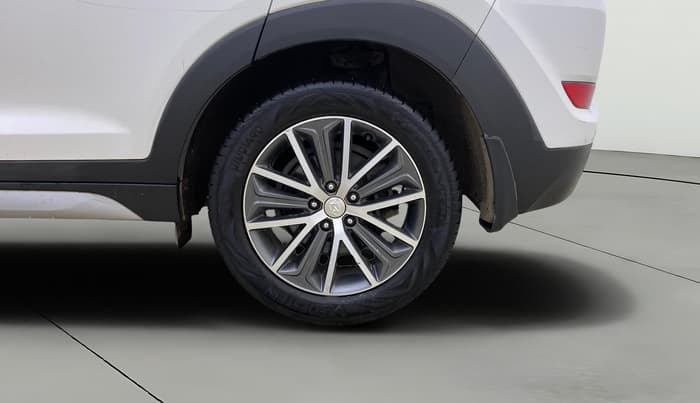 2018 Hyundai Tucson GLS 2WD AT PETROL, Petrol, Automatic, 37,821 km, Left Rear Wheel